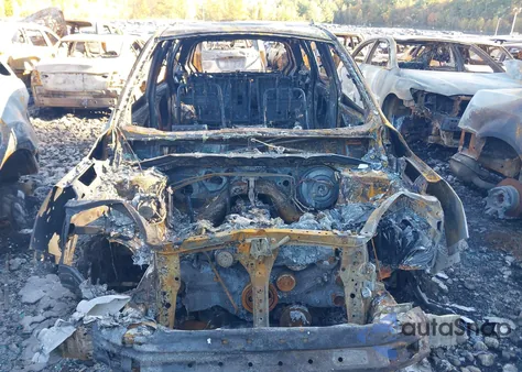 2018 Subaru Forester 2.5I из США, поврежденный, VIN JF2SJABC8JH438532